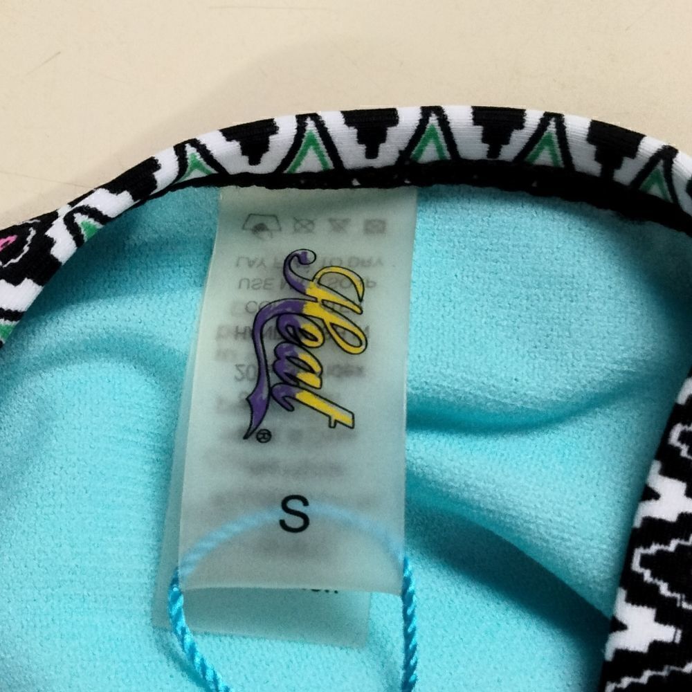 NWT: "Heat" woman's bikini bottoms - Picture 11 of 13